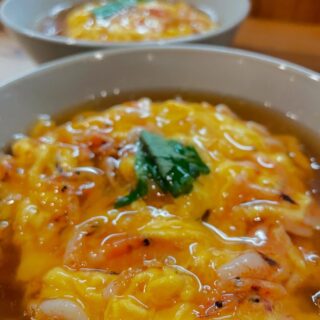 明日の日替りランチ 桜海老天津飯🦐 桜海…